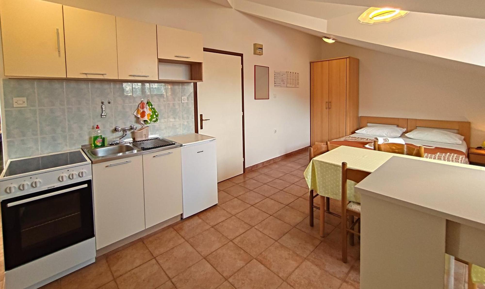 Mirjana F Apartaments Baška Eksteriør bilde