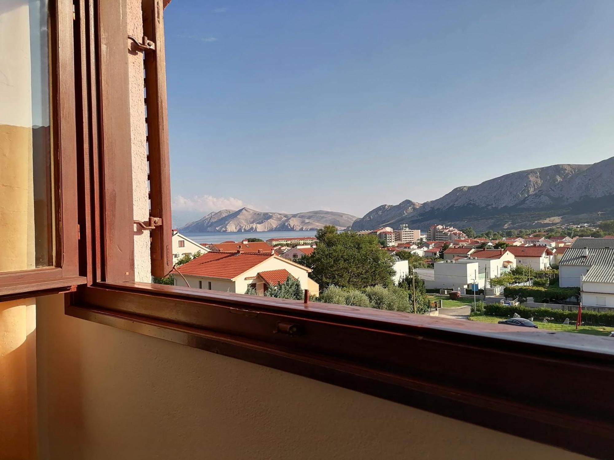 Mirjana F Apartaments Baška Eksteriør bilde